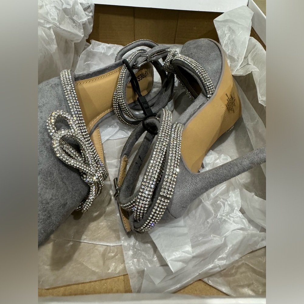 Express Rhinestone Pumps - Picture 6 of 6